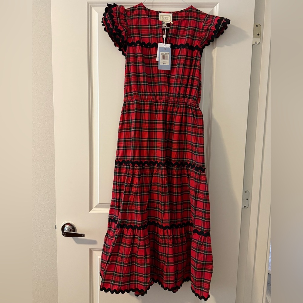 Plaid dress sail to sable
